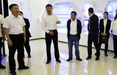 市审计局局长王宝山一行到尊龙中国官方网站参观调研